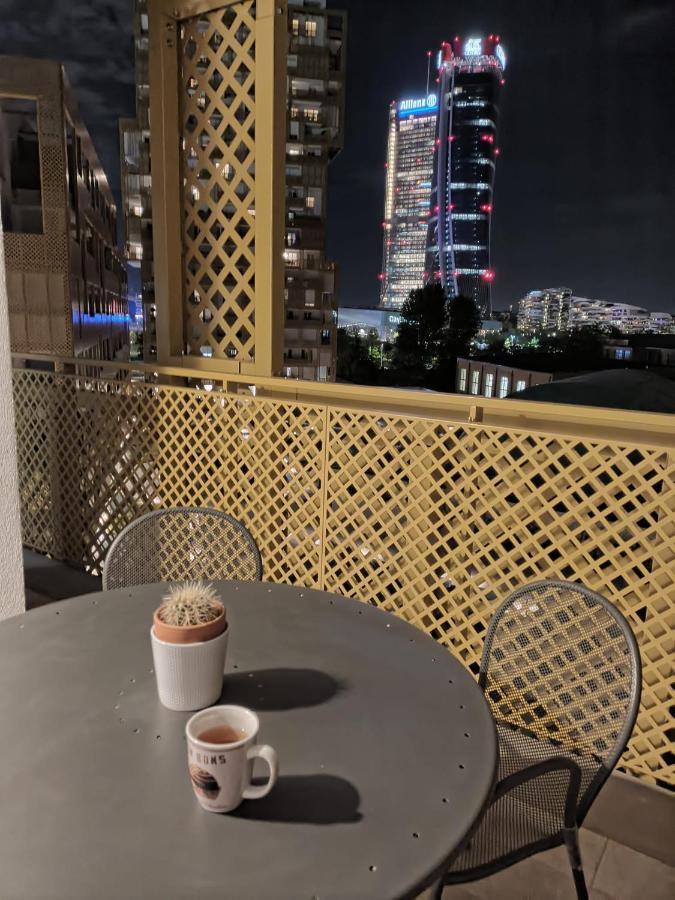 Bnbutler - Flavio Gioia, 5 - Appartamento Con Vista, Citylife Милан Экстерьер фото
